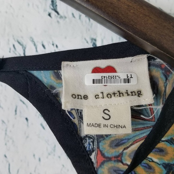 One Clothing Womens Bohemian Shift Dress With Bell Sleeves Size Small - Picture 3 of 6